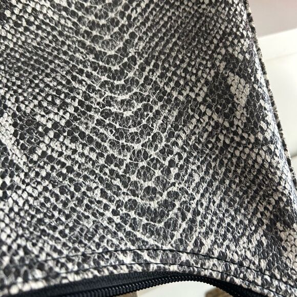 Vintage y2k 00s 2000s faux snake skin shoulder bag by Cornell - Picture 13 of 16